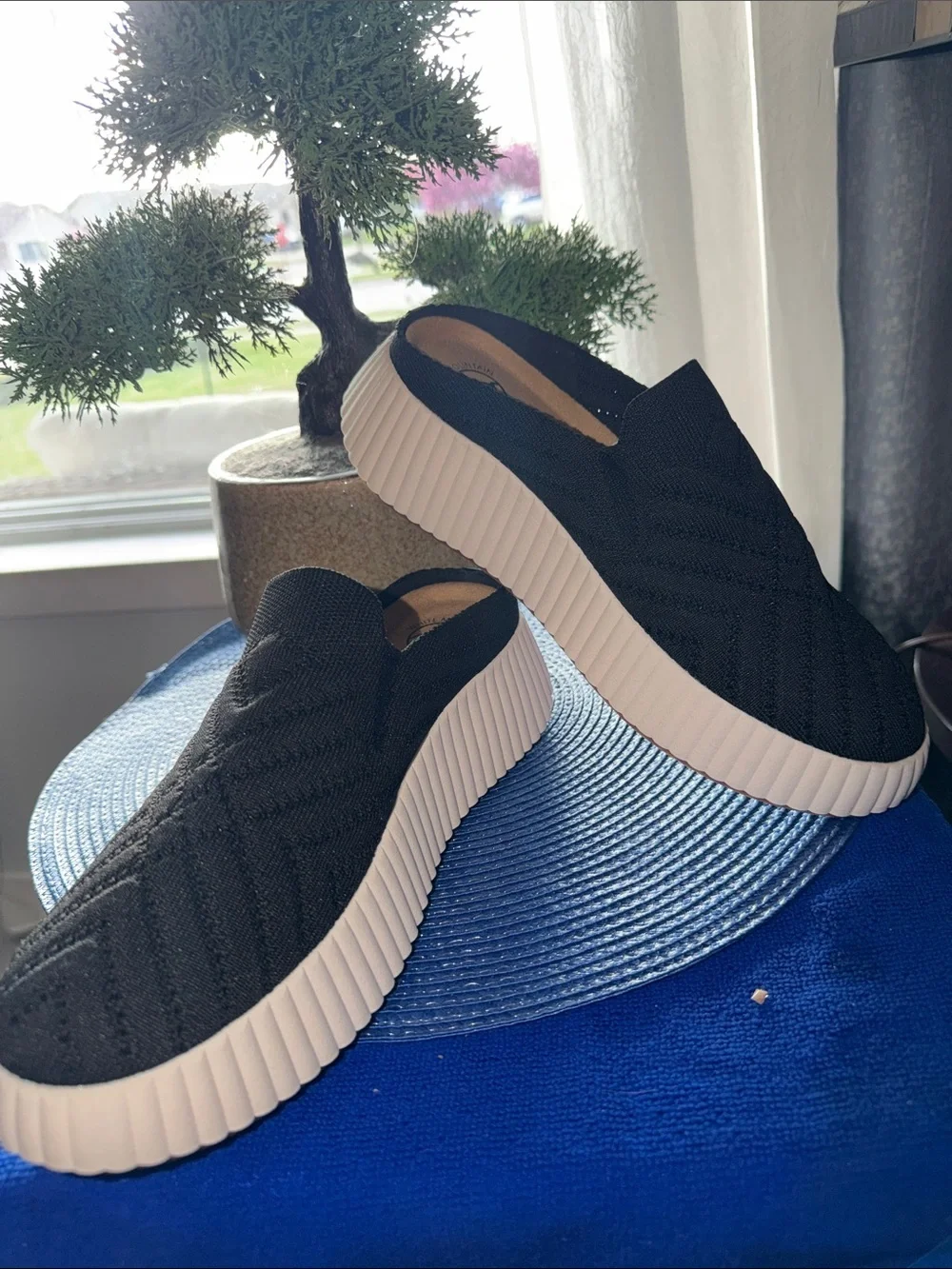 White Mountain Dystant Platform Mule Black Knit Slip On Shoes